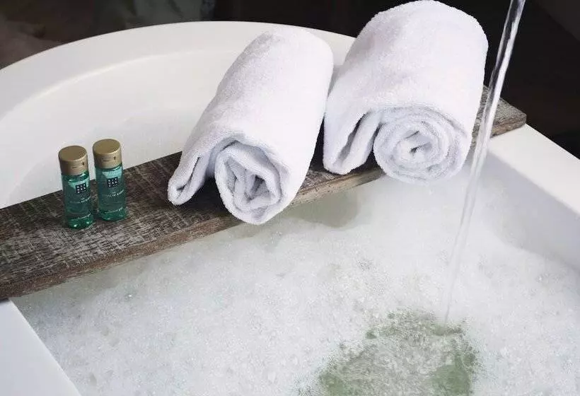 ホテル Van Heeckeren