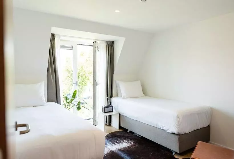 ホテル Van Heeckeren