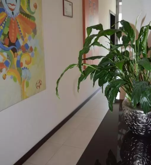 هتل Vescovo Rosso