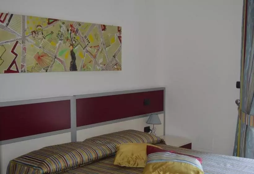 هتل Vescovo Rosso