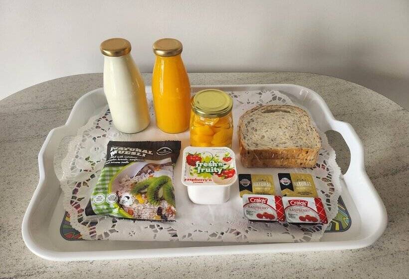 فندق على الطريق Asure Gables Motor Lodge