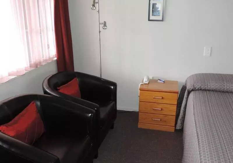 فندق على الطريق Asure Gables Motor Lodge