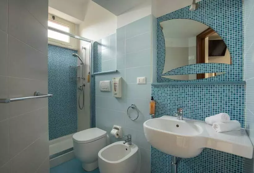 بنسيون Casa Yvorio