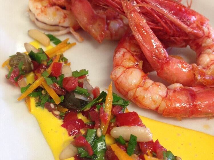 بنسيون Casa Yvorio