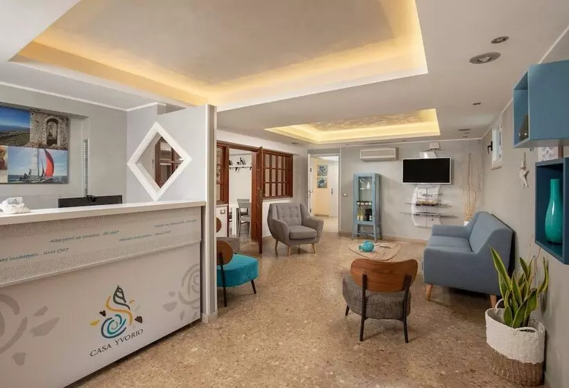 بنسيون Casa Yvorio