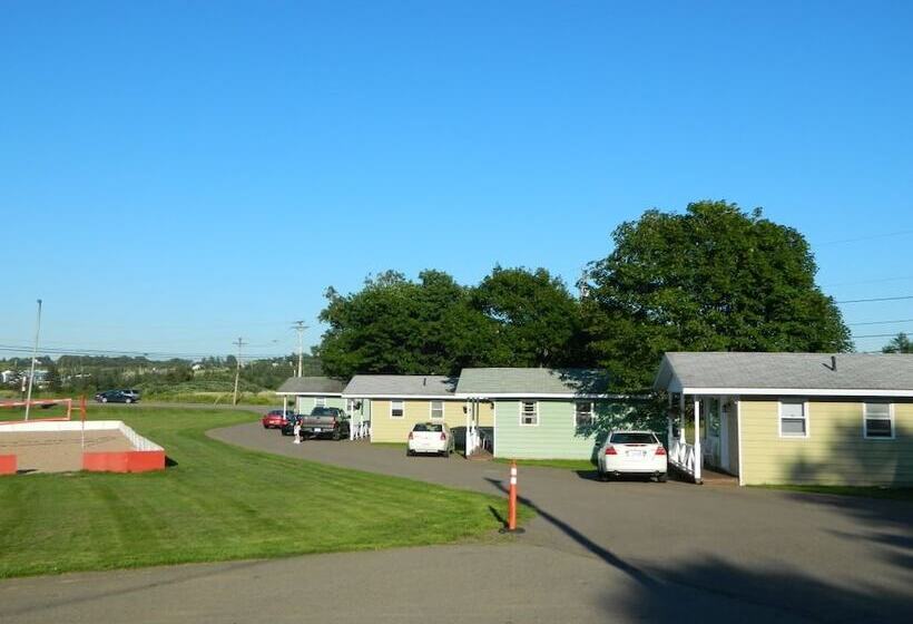 Royalty Maples Cottages And Motel