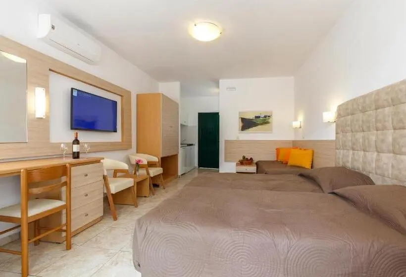 ホテル Lindos Gardens Resort Complex