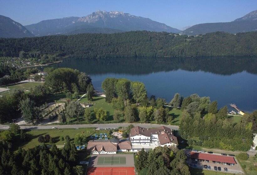 Отель Al Sorriso Greenpark & Wellness