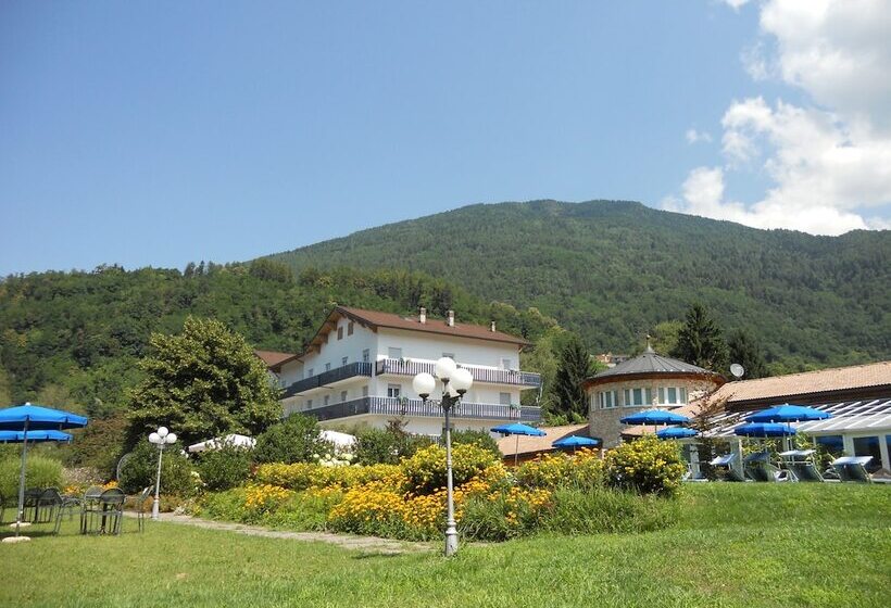 Отель Al Sorriso Greenpark & Wellness