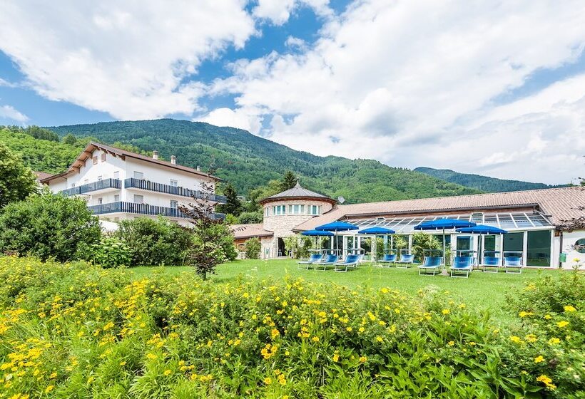 Отель Al Sorriso Greenpark & Wellness