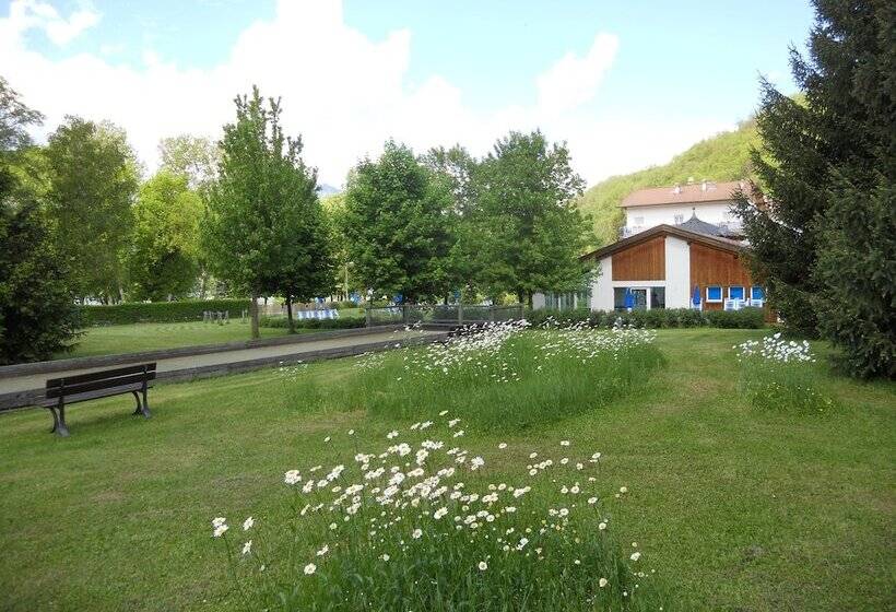 Отель Al Sorriso Greenpark & Wellness