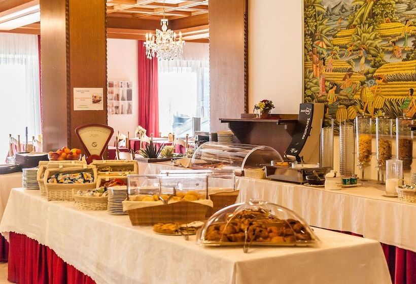 Отель Al Sorriso Greenpark & Wellness