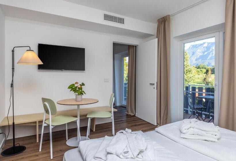 Отель Al Sorriso Greenpark & Wellness