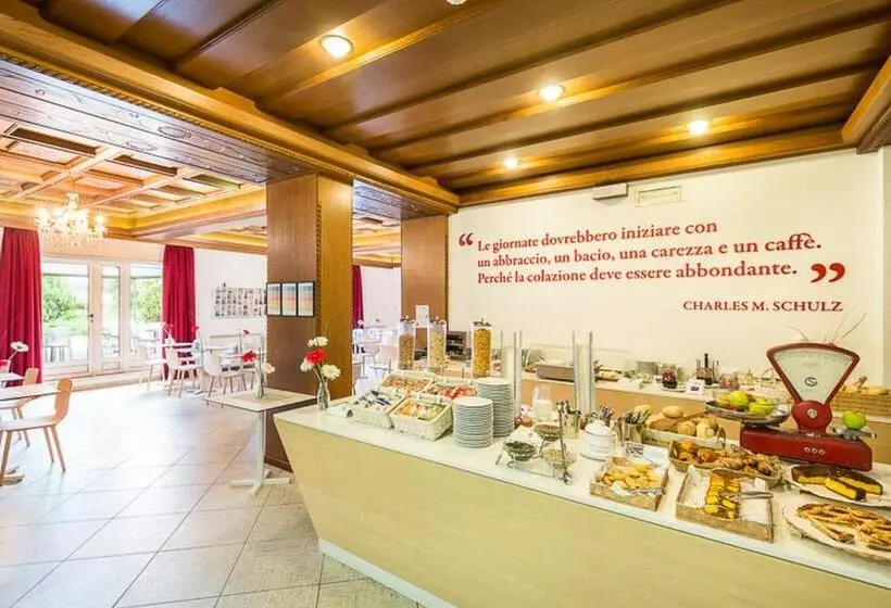 酒店 Al Sorriso Greenpark & Wellness