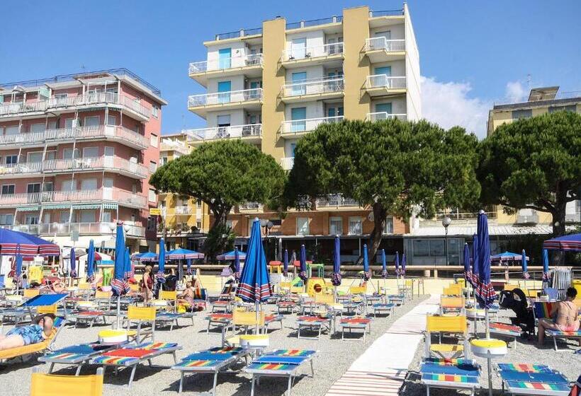 ホテル Albergo Anita