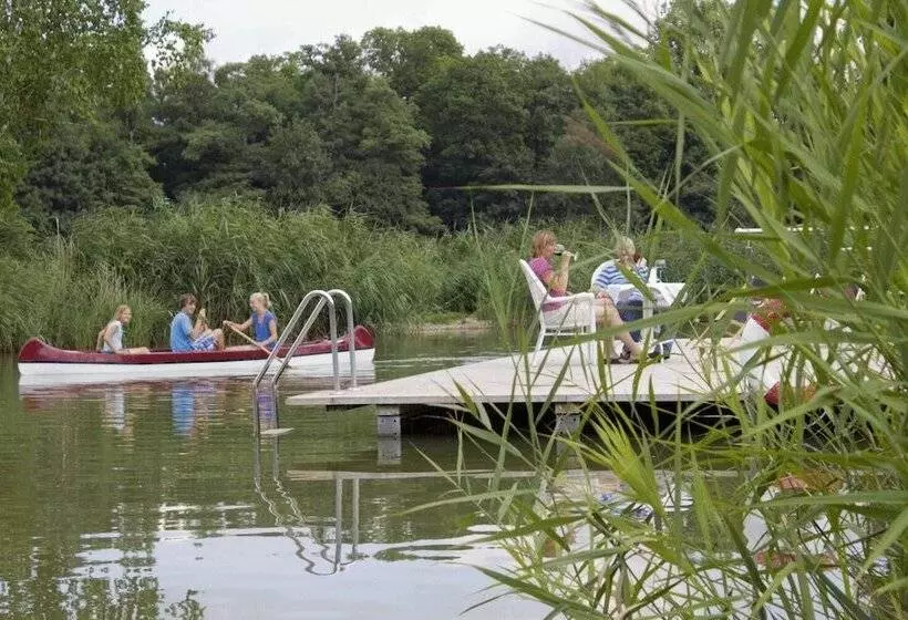 Отель Altes Kurhaus Land