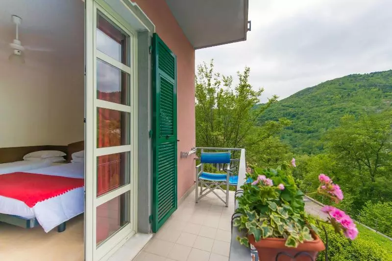 Отель Ca' De Berna