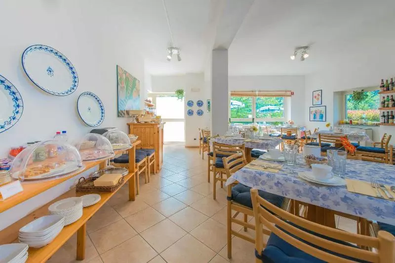 Отель Ca' De Berna