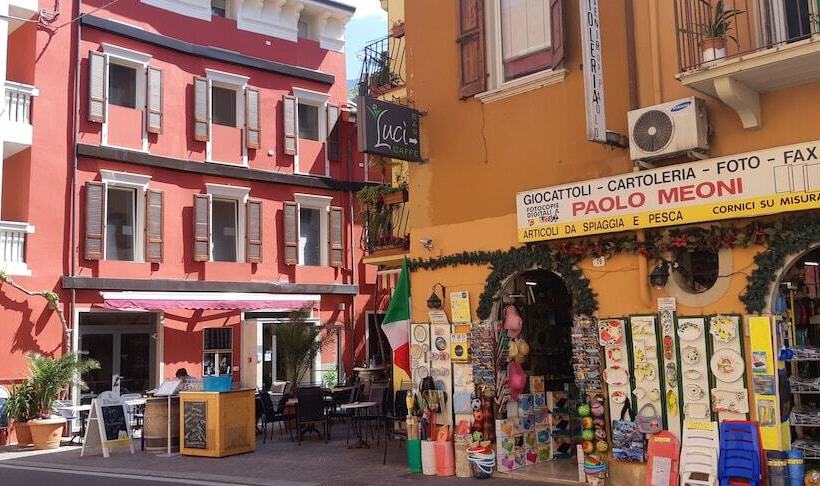 בית מלון כפרי Danieli La Castellana Lago Di Garda