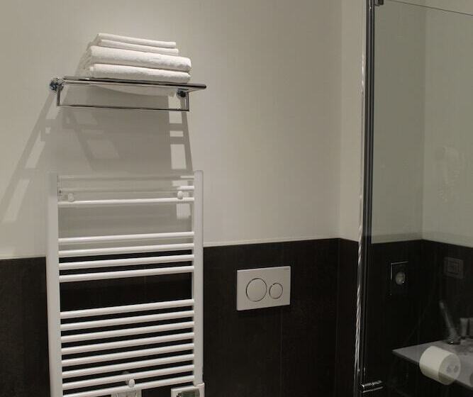 בית מלון כפרי Danieli La Castellana Lago Di Garda