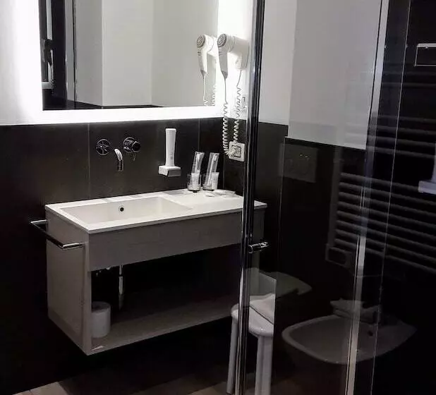 호텔 Danieli La Castellana Lago Di Garda