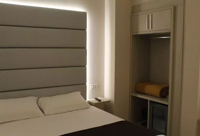 호텔 Danieli La Castellana Lago Di Garda