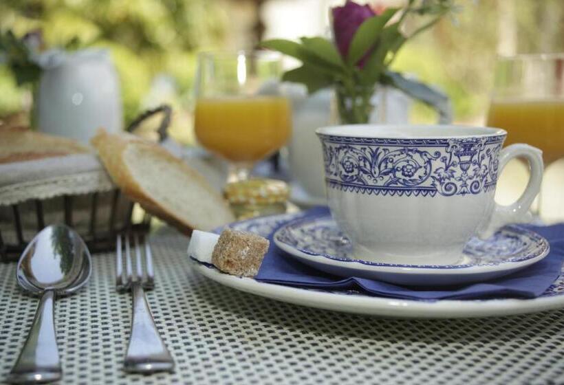 ホテル Domaine De Rasigous