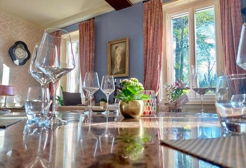 ホテル Domaine De Rasigous