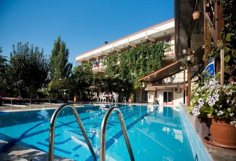 فندق Dort Mevsim