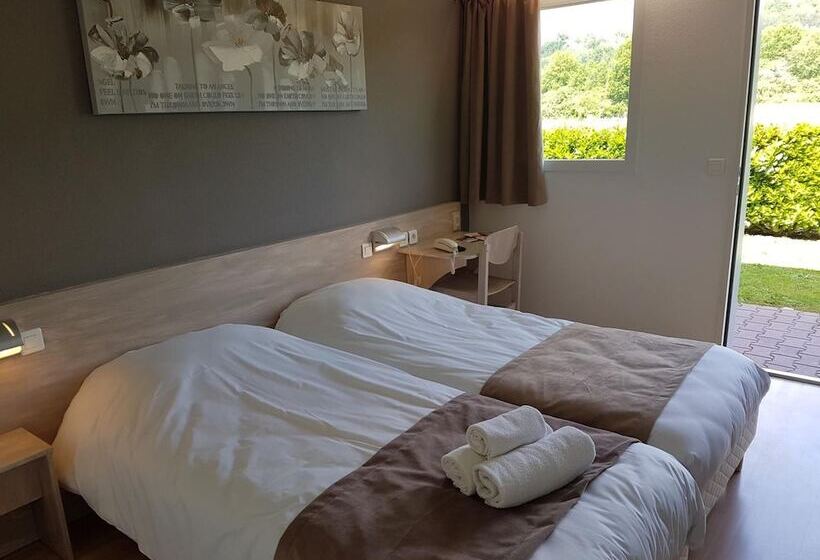 Отель Fasthôtel   Saint Emilion Est