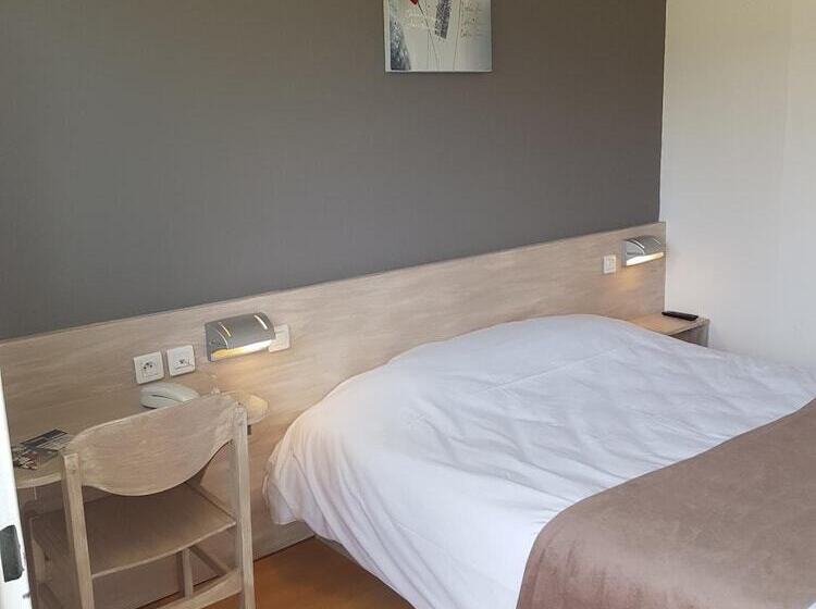 Отель Fasthôtel   Saint Emilion Est