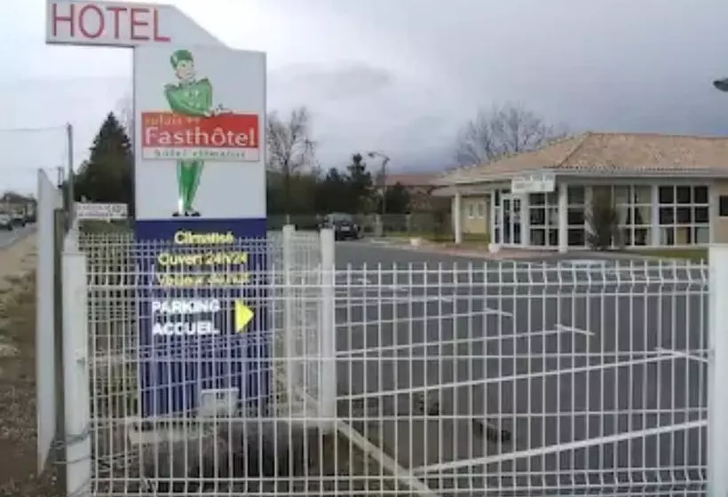 בית מלון כפרי Fasthôtel Saint Emilion Est