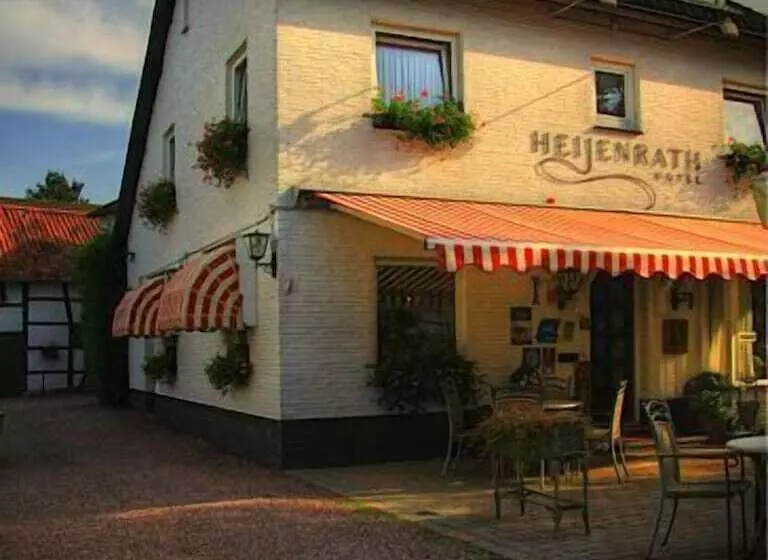 Отель Heijenrath