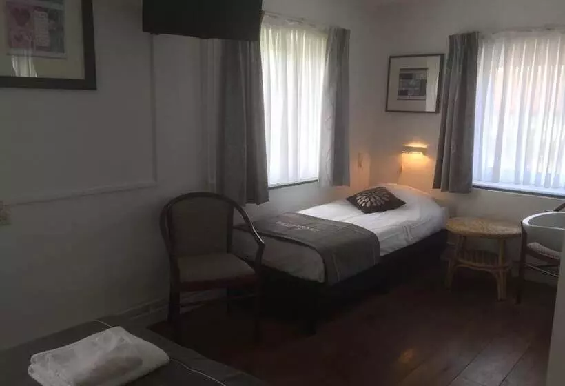 Отель Heijenrath