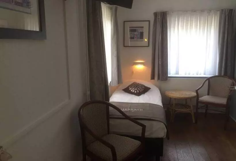 Отель Heijenrath