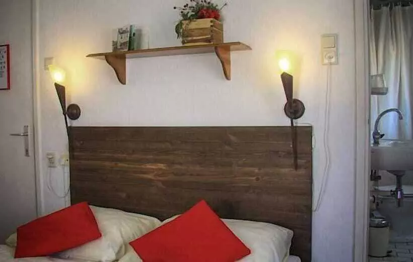 Отель Heijenrath