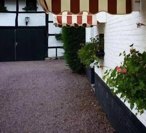 Отель Heijenrath