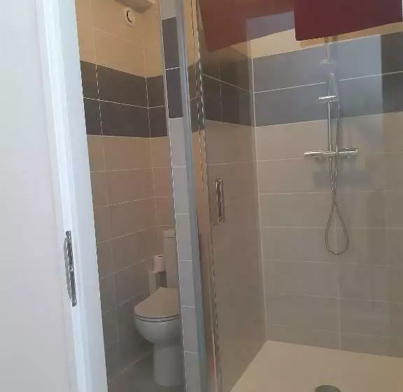 هتل Aunis Saintonge