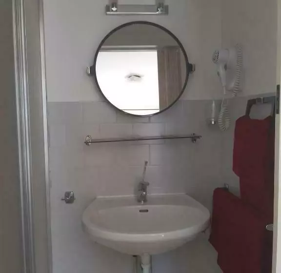 هتل Aunis Saintonge