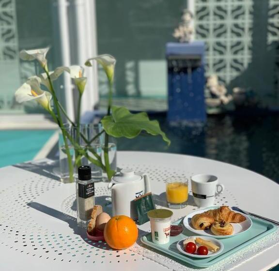 ホテル Hôtel Saint Clair, Côté Plage