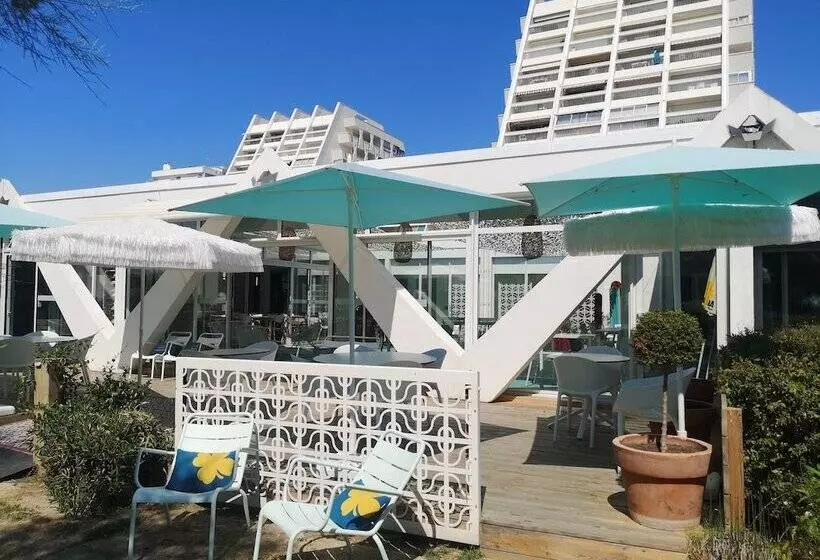 هتل Hôtel Saint Clair, Côté Plage