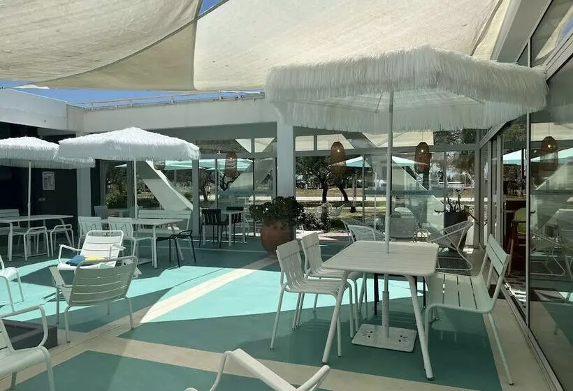 هتل Hôtel Saint Clair, Côté Plage