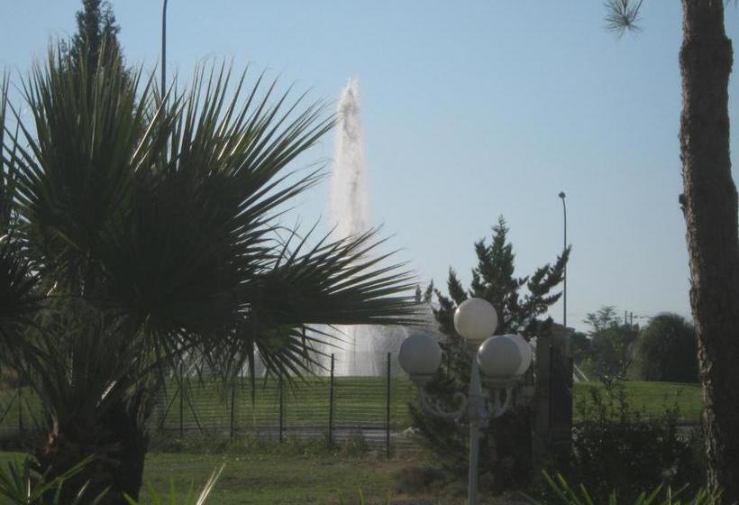 ホテル La Fontaine