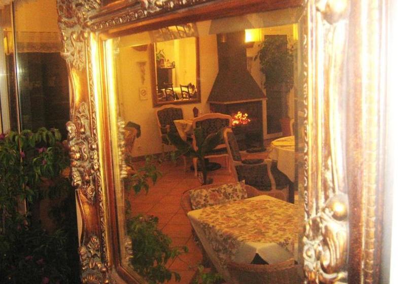 ホテル La Fontaine