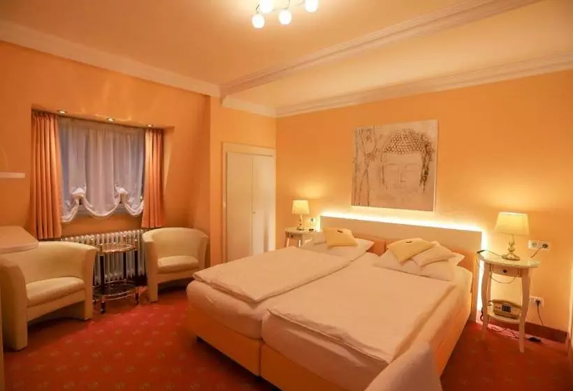 Hotelli Modena