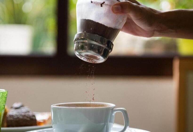 בית מלון כפרי Raffael