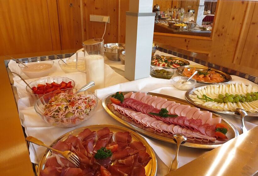 ホテル Ring Garni Pflug