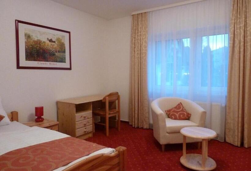 Отель & Restaurant Stümpelstal