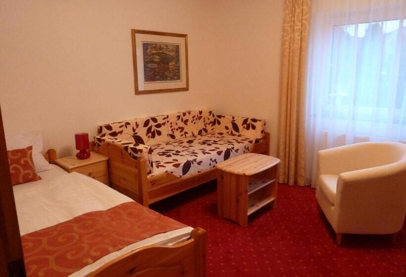 Отель & Restaurant Stümpelstal