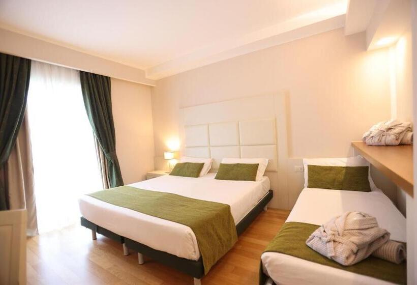 Leonardo Hotel Lago Di Garda   Wellness And Spa